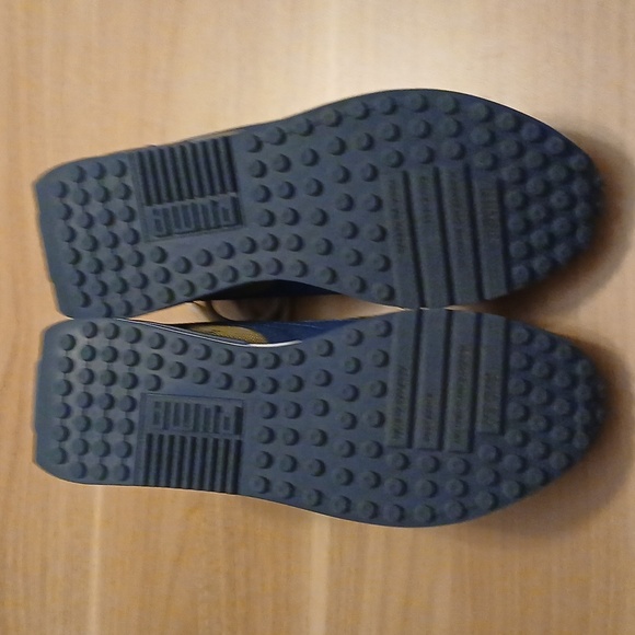 Puma x Helly Hansen Rider Sneakers in Size 10 - Picture 6 of 12